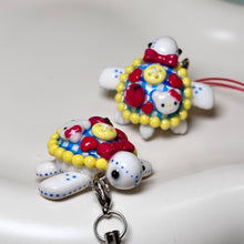 Mini White Kitty Turtle Charm