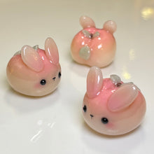Peach Bun