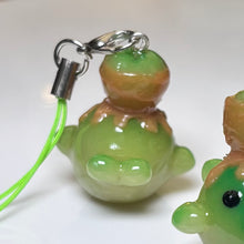 Caramel Green Apple Kissing Whale Charm
