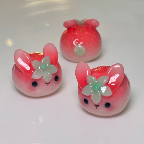 Strawberry Bun